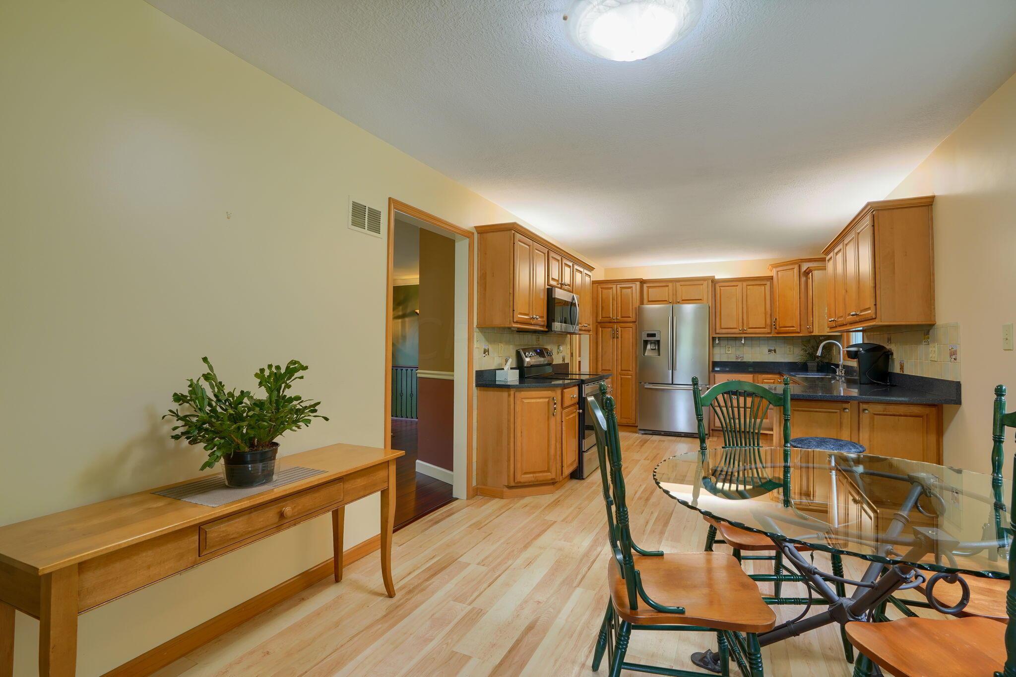 1590 Hyatts Road Delaware, OH 43015 - Photo 25 of 46 1590 Hyatts Road (28)