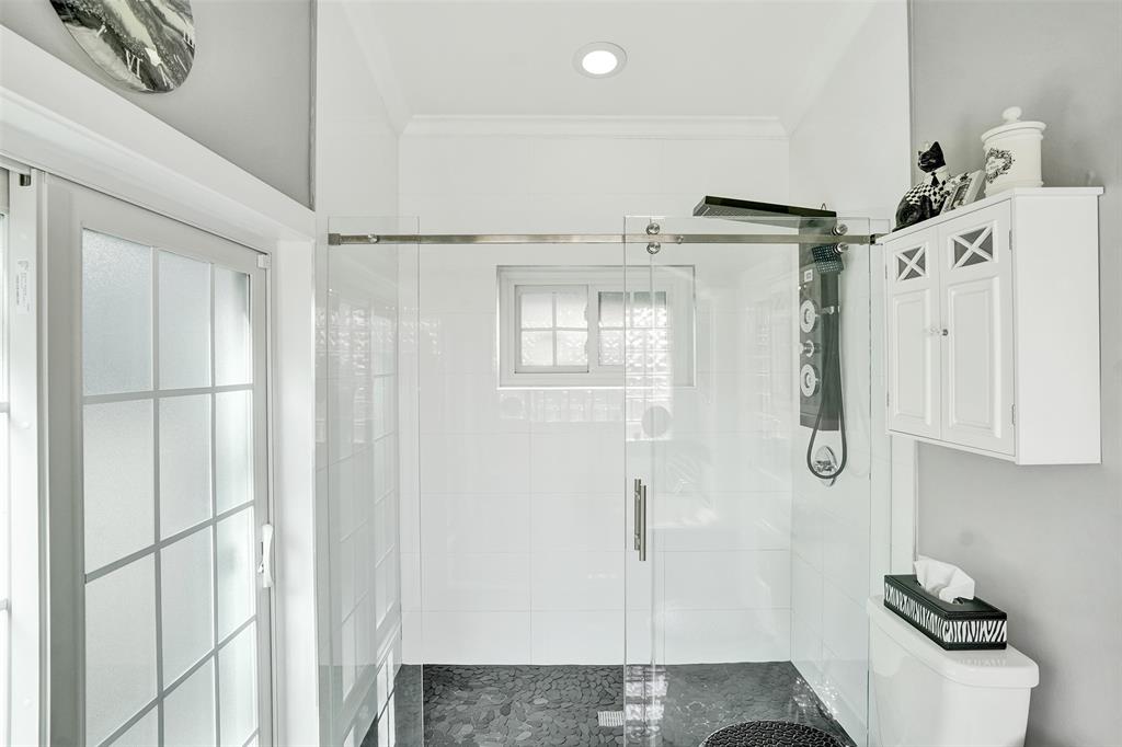 5076 Northwest 84th Road Coral Springs, FL 33067 - Photo 27 of 74