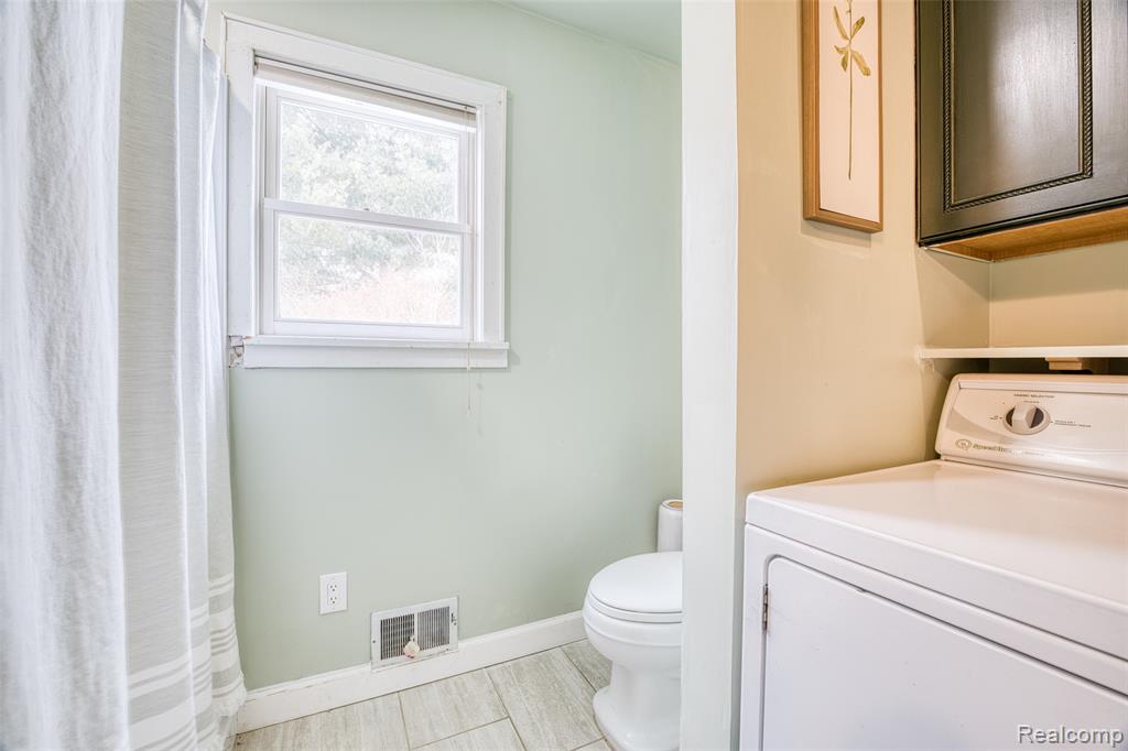 7700 Chamberlin Road Dexter, MI 48130 - Photo 21 of 57