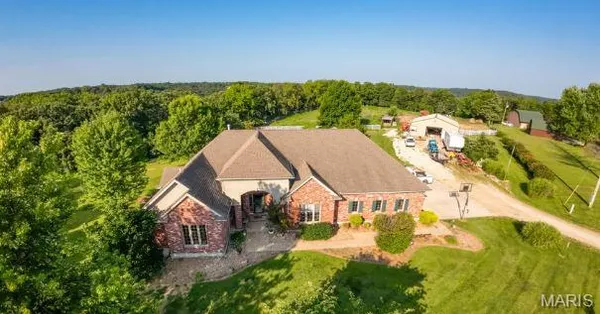 $699,900 | 1483 Cedar Ridge Drive, Hermann, MO 65041