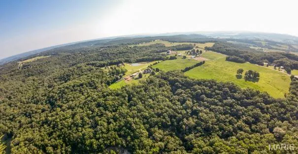 $699,900 | 1483 Cedar Ridge Drive, Hermann, MO 65041