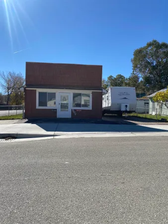 $139,000 | 502 West State Street, Rawlins, WY 82301