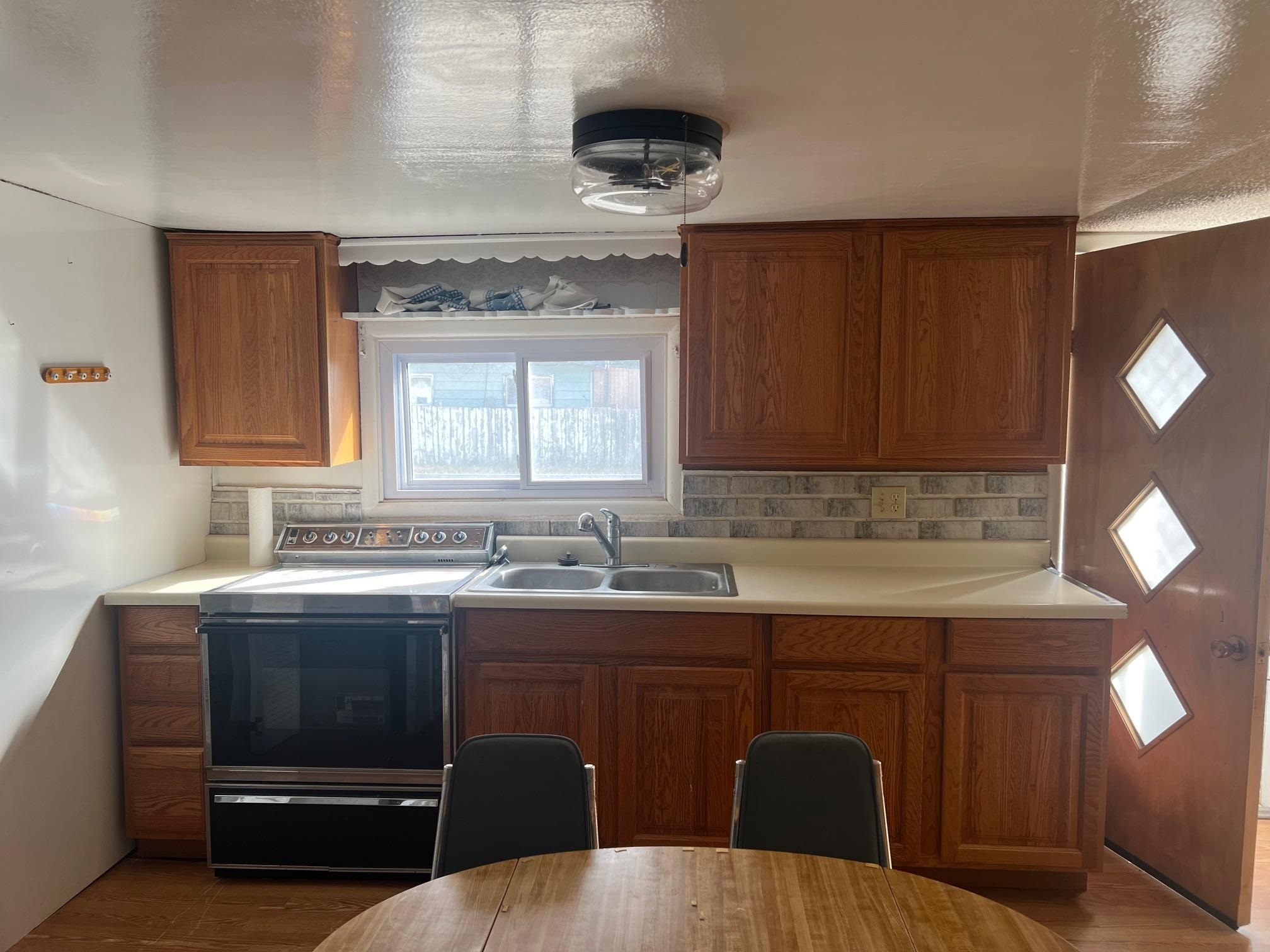 502 West State Street Rawlins, WY 82301 - Photo 5 of 11