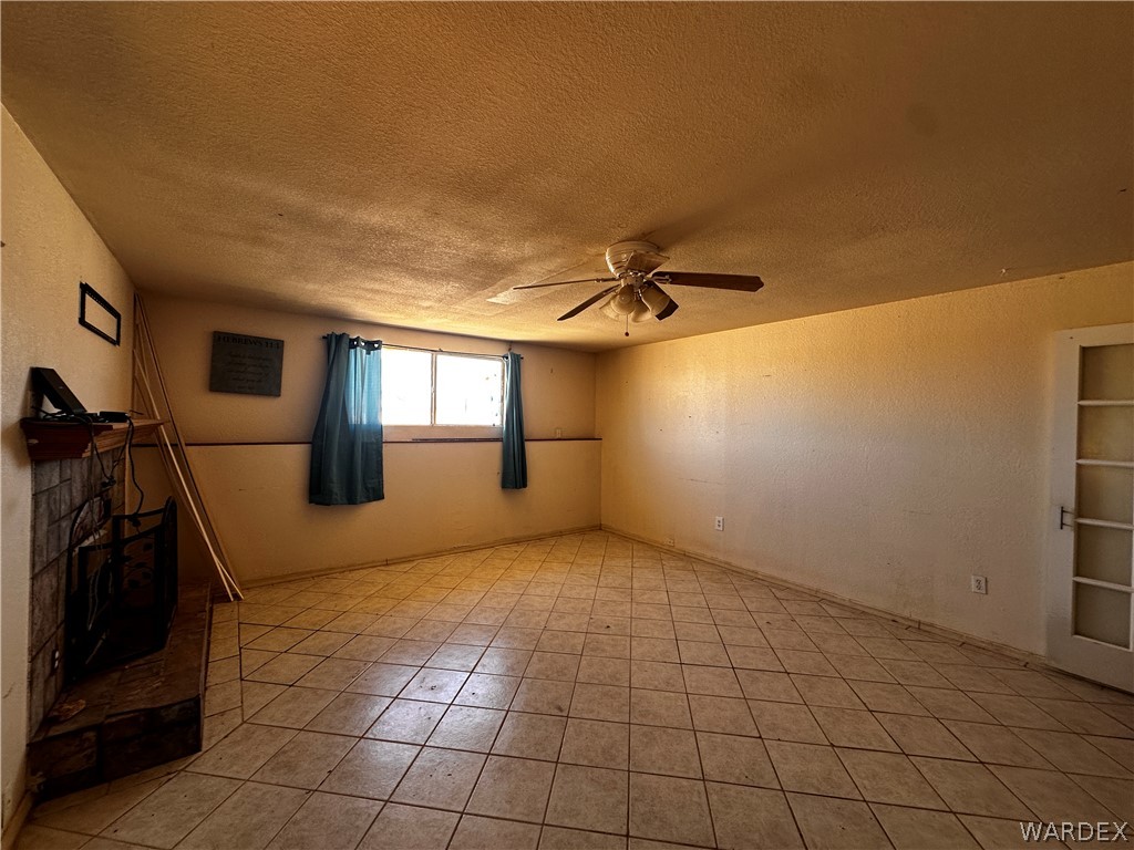3868 Aztec Road Golden Valley, AZ 86413 - Photo 30 of 64