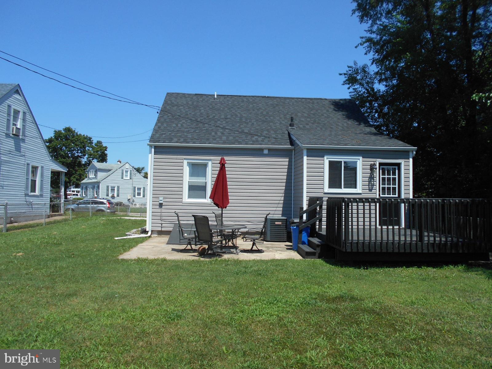 20 Crafton Road Baltimore, MD 21221 - Photo 8 of 31