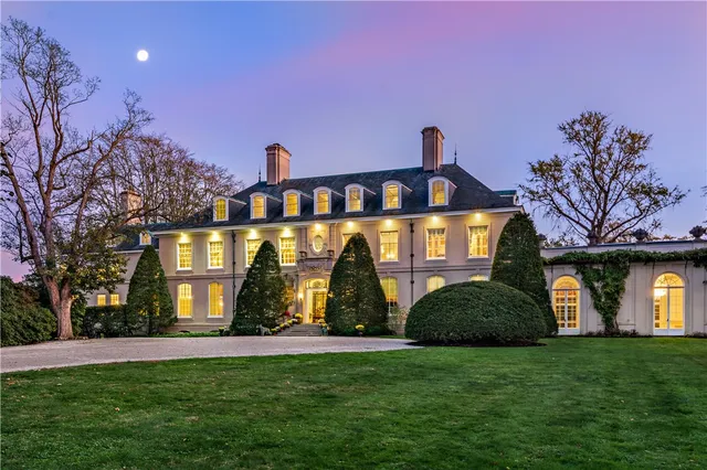 $100,000 | 115 Narragansett Avenue, Newport, RI 02840