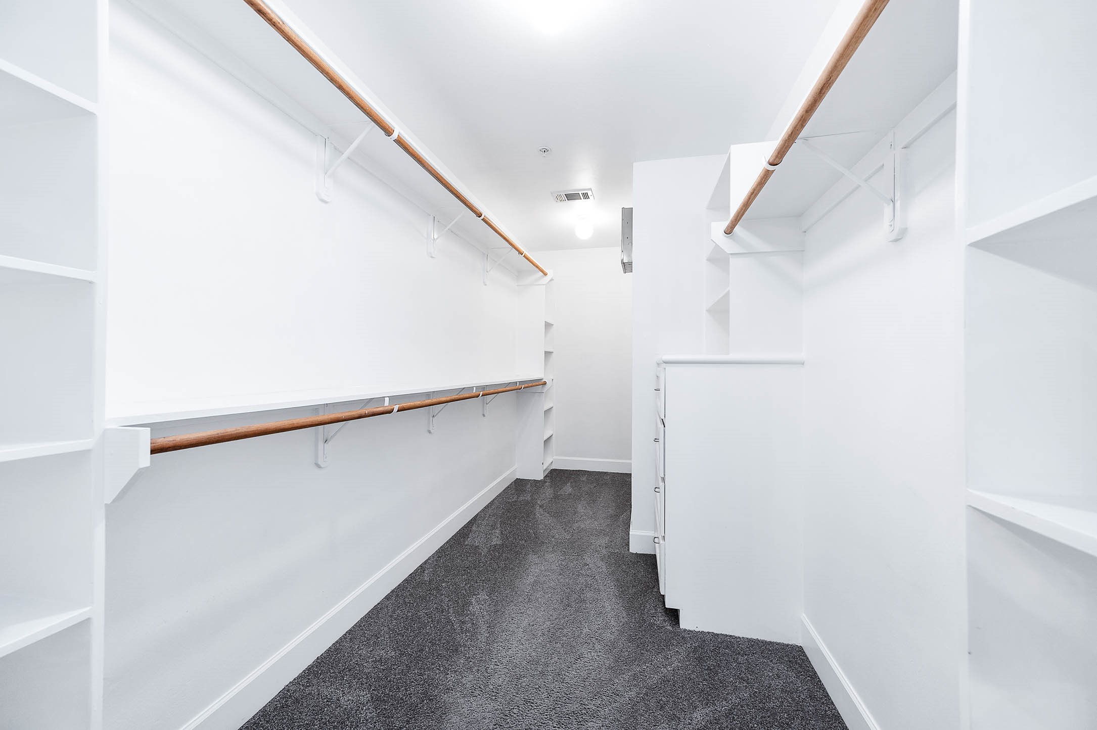 7650 Springhill Street, Unit 704 Houston, TX 77021 - Photo 21 of 23 a view of hallway with stairs