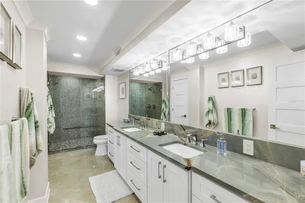 $2,495,000 | 5770 Midnight Pass Road, Unit C608, Siesta Key, FL 34242