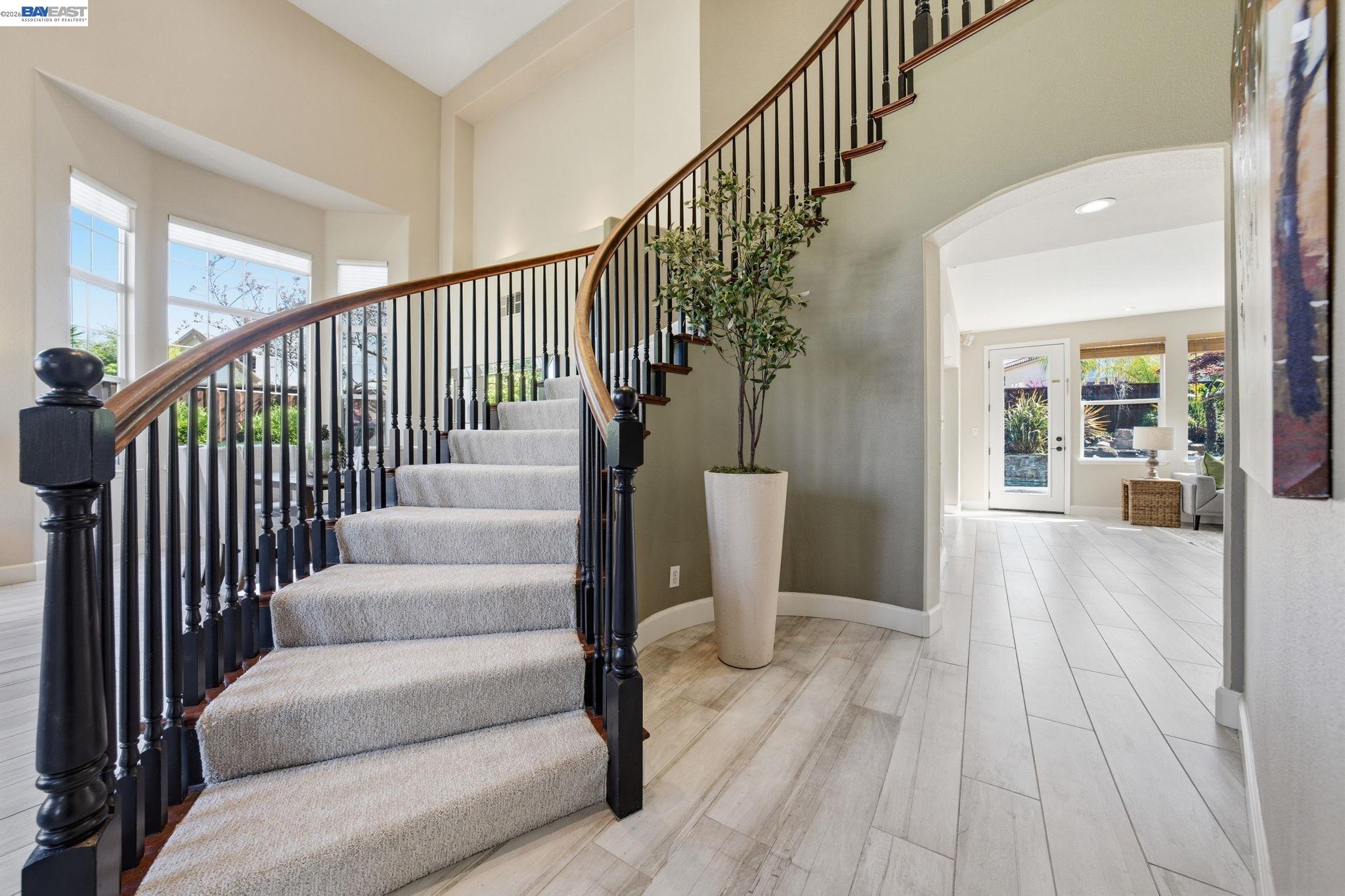 6031 Hedgecrest Circle San Ramon, CA 94582 - Photo 12 of 60