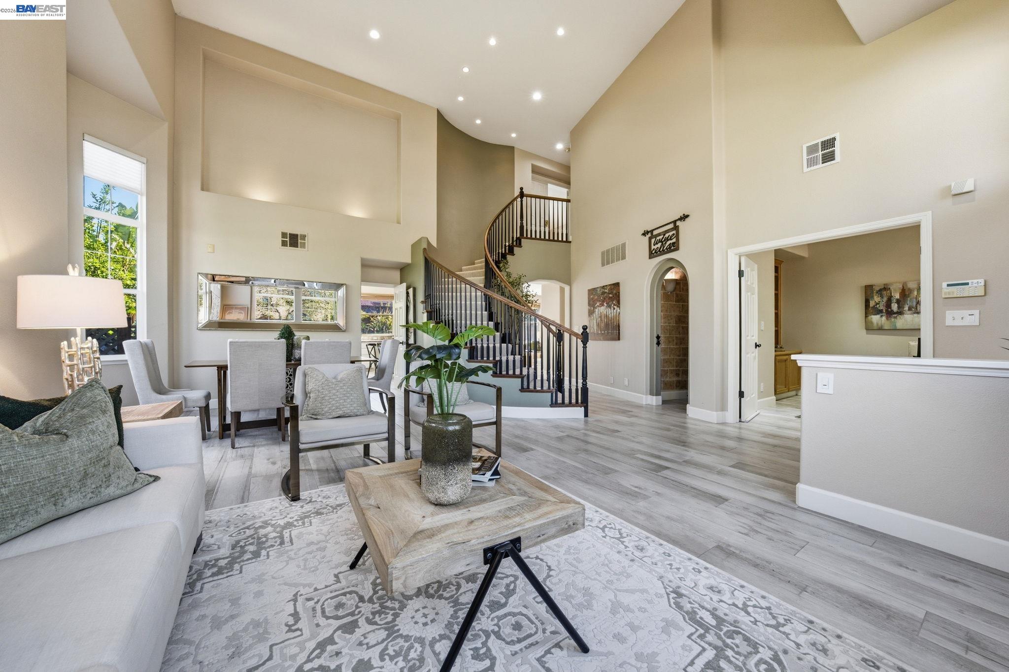 6031 Hedgecrest Circle San Ramon, CA 94582 - Photo 4 of 60