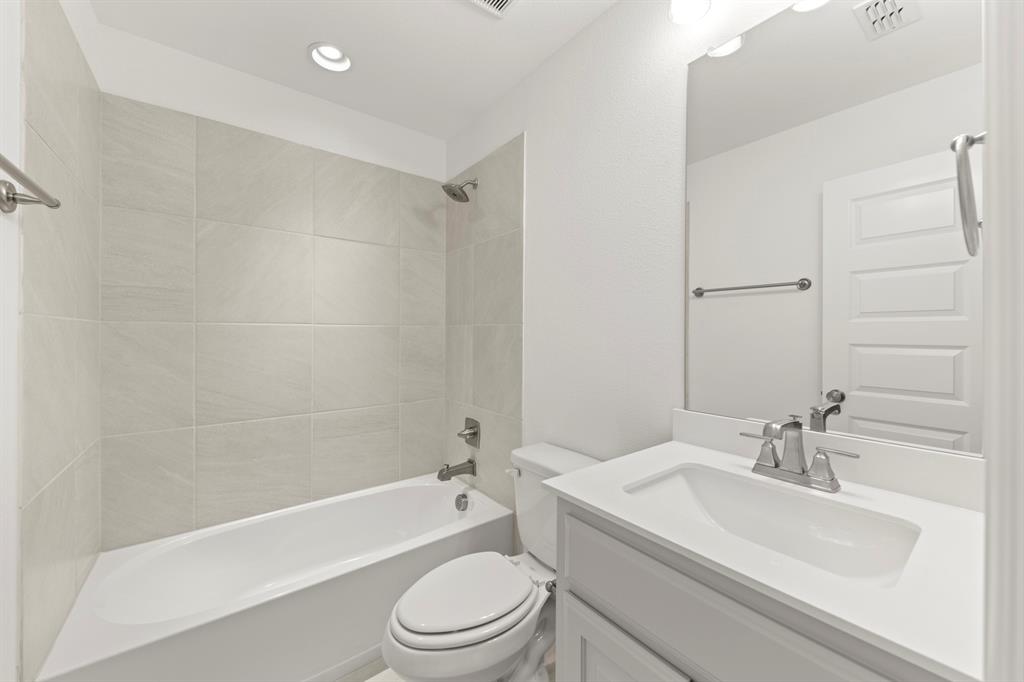 2320 Errol Street Anna, TX 75409 - Photo 20 of 35 24. 2320 Errol - 4TH Bath