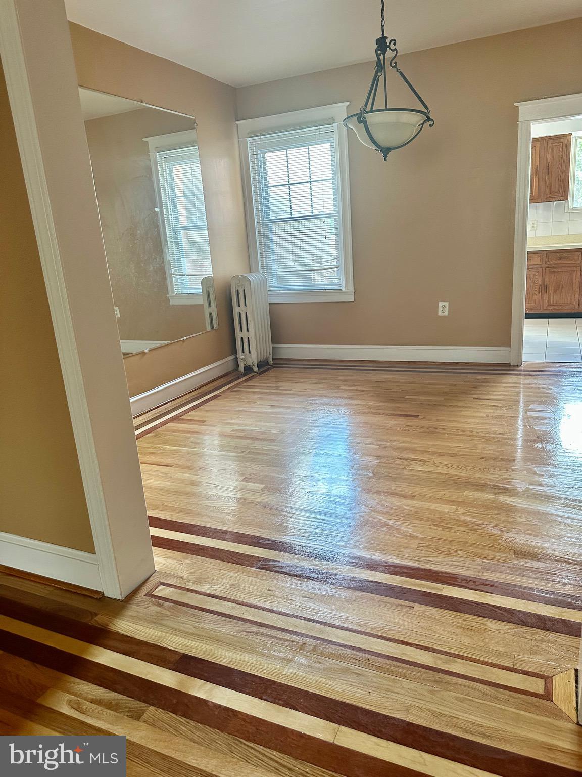 5263 Pennway Street Philadelphia, PA 19124 - Photo 7 of 18 Dinning Room
