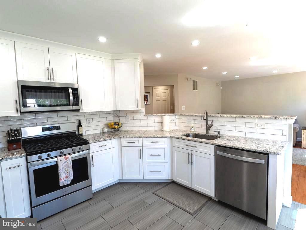 15 Nottingham Way Mount Laurel, NJ 08054 - Photo 20 of 50