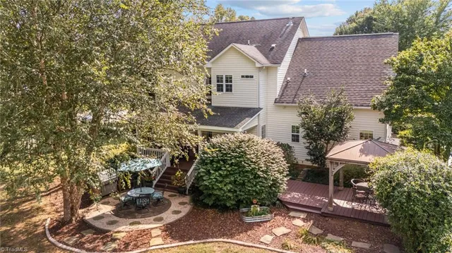 $567,500 | 3606 Birdsong Court, Summerfield, NC 27358