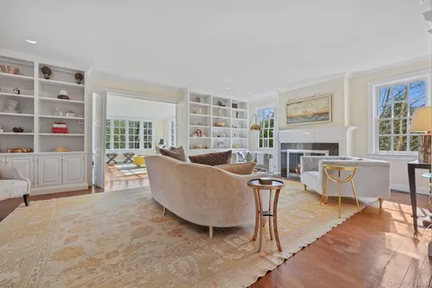 $4,695,000 | 7 Plateau Circle West, Bronxville, NY 10708