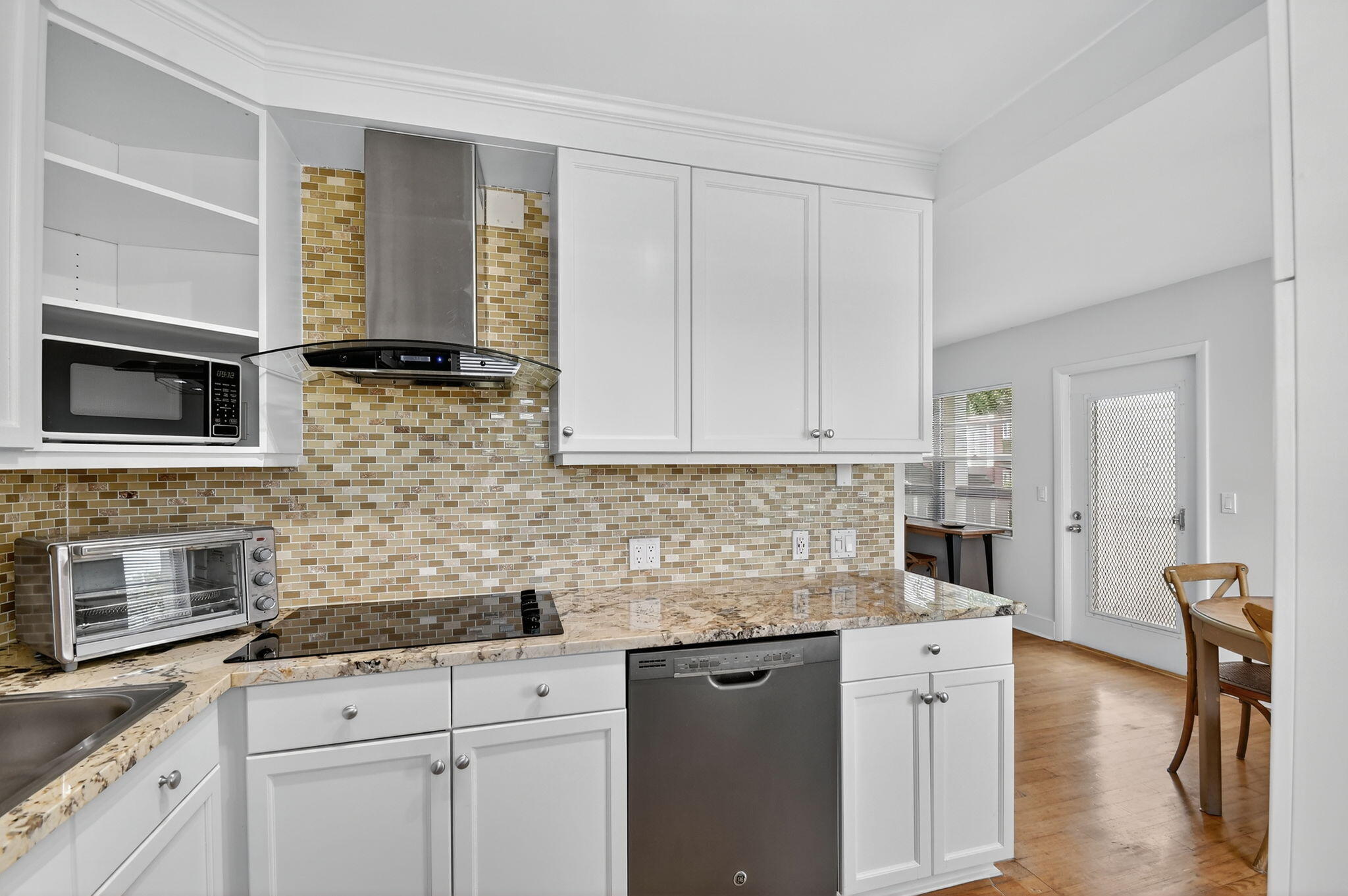 280 Preston F, Unit G Boca Raton, FL 33434 - Photo 3 of 45 16-web-or-mls-033_DSC_9745