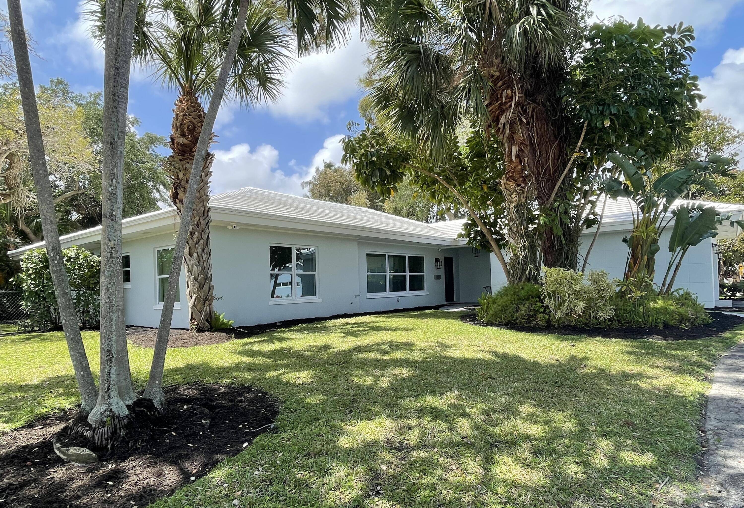 299 Northwest 10th Court Boca Raton, FL 33486 - Photo 33 of 43 Front2