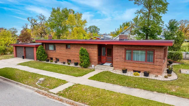 $293,000 | 227 14th Street Northeast, Bemidji, MN 56601