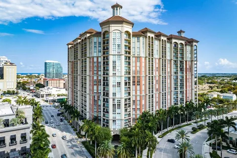 $899,000 | 550 Okeechobee Boulevard, Unit MPH07, West Palm Beach, FL 33401