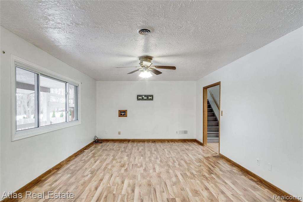 8441 Ridge Road Goodrich, MI 48438 - Photo 30 of 52
