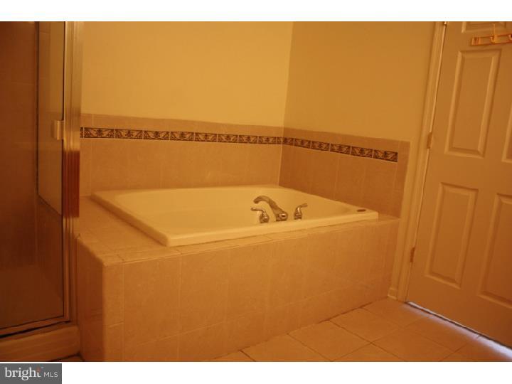 42 York Road West Windsor, NJ 08550 - Photo 11 of 14