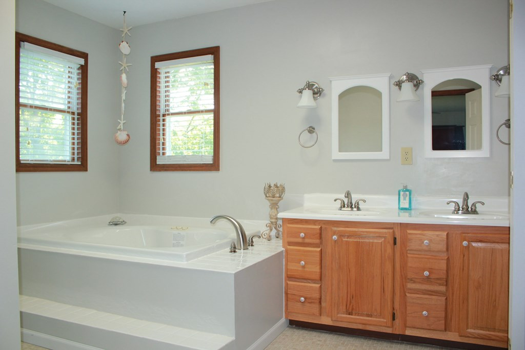 7 Summit Drive Peru, NY 12972 - Photo 8 of 17 Gallery Image 8