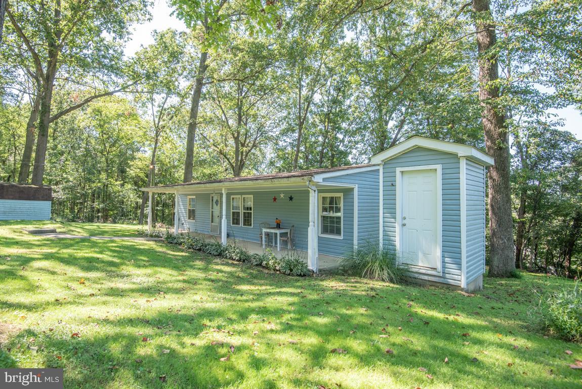 166 Jubilee Road Peach Bottom, PA 17563 - Photo 7 of 49 Side