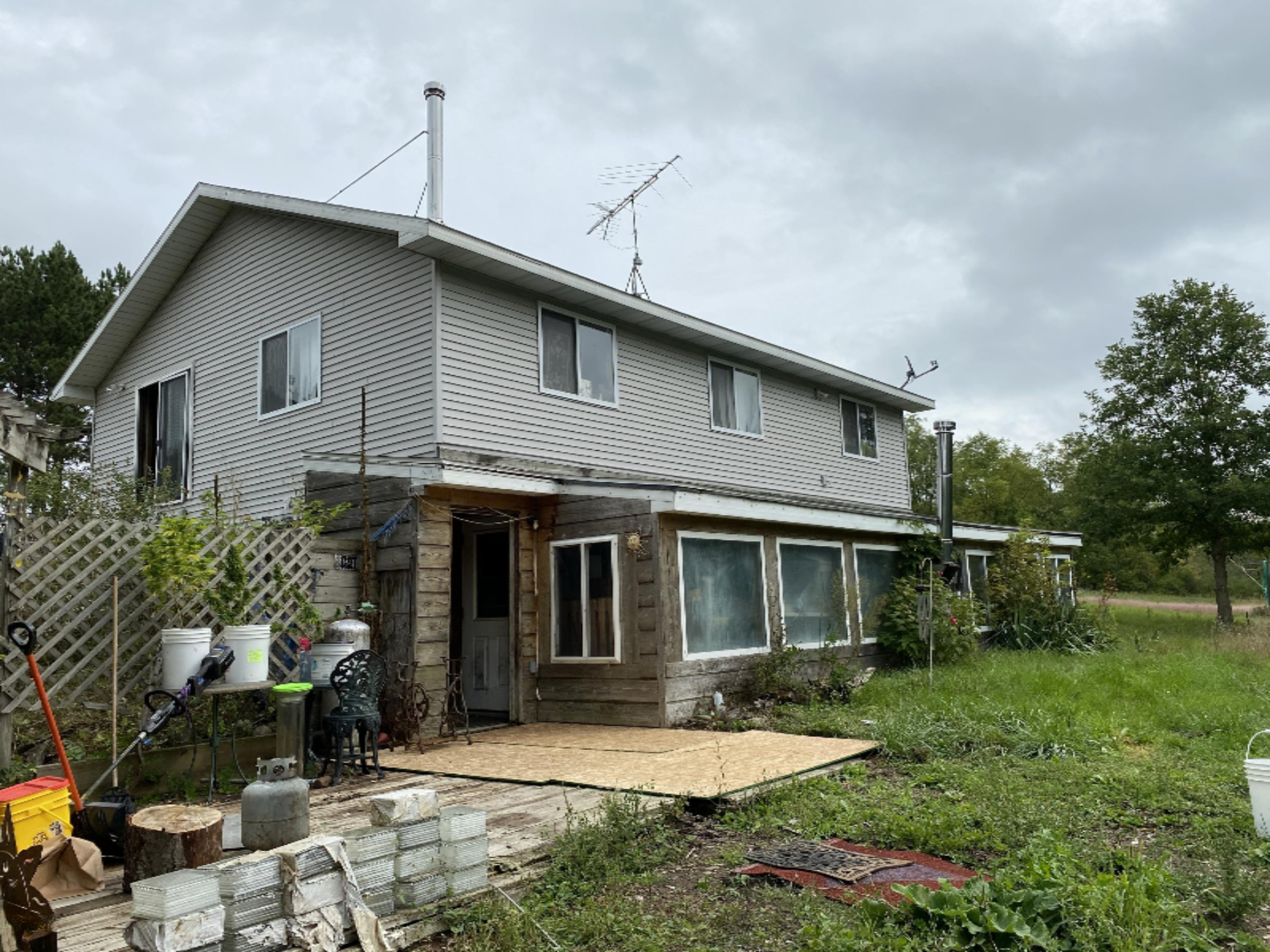 3255 11 Mile Road Remus, MI 49340 - Photo 14 of 44 D4CBBF9B-0994-40DB-BF39-FAA210443776