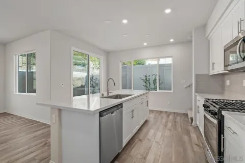 $899,000 | 1523 Wingwood Lane, Vista, CA 92083
