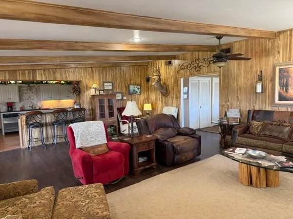 $419,990 | 1015 Walnut Street, Idalou, TX 79329