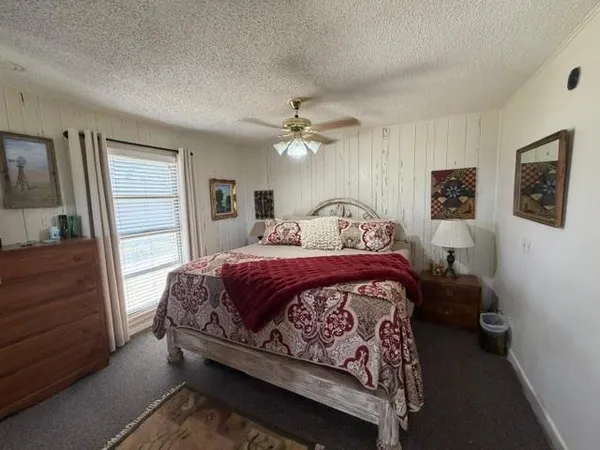 $419,990 | 1015 Walnut Street, Idalou, TX 79329