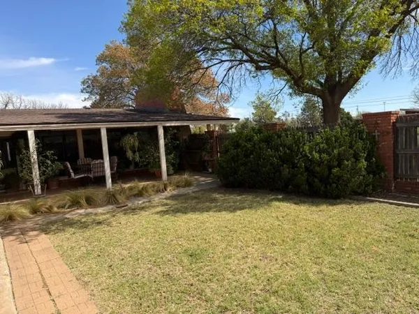 $419,990 | 1015 Walnut Street, Idalou, TX 79329