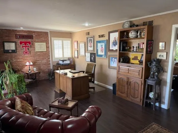 $419,990 | 1015 Walnut Street, Idalou, TX 79329