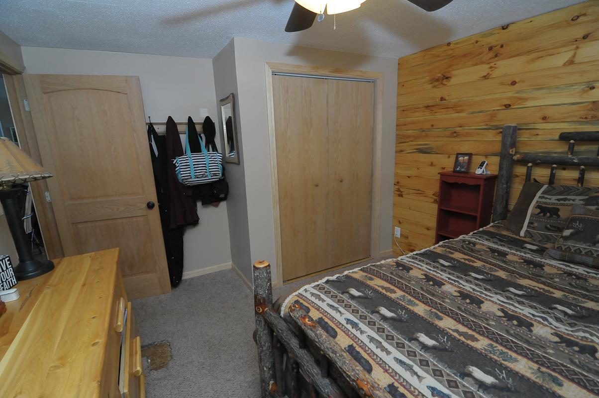 4929 North 3 Road Mesick, MI 49668 - Photo 15 of 34 1842450-14.JPG