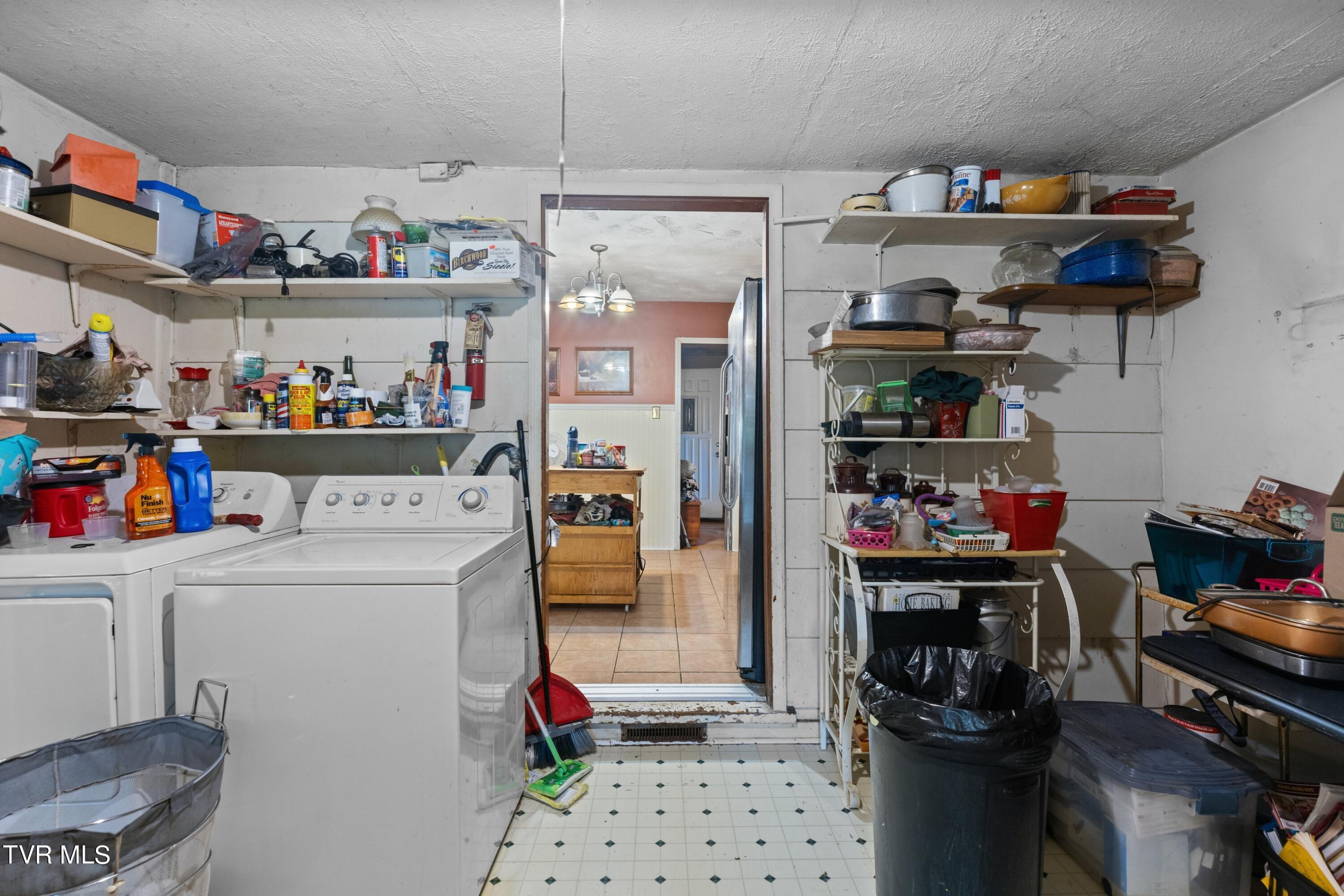 212 Trout Road Bean Station, TN 37708 - Photo 7 of 17 IMG_3453.jpg-SMALL
