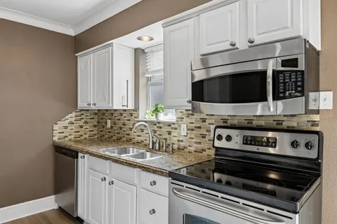 $249,900 | 7730 Meadow Road, Unit 205, Dallas, TX 75230