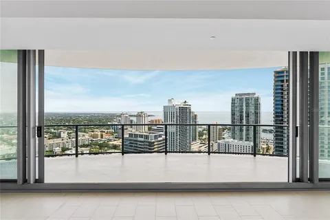 $3,475,000 | 400 Central Avenue, Unit 3107, St. Petersburg, FL 33701