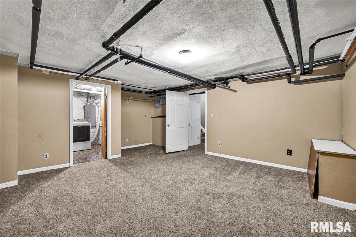 909 Washington Street Pekin, IL 61554 - Photo 27 of 47