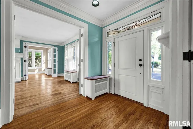 $299,900 | 909 Washington Street, Pekin, IL 61554