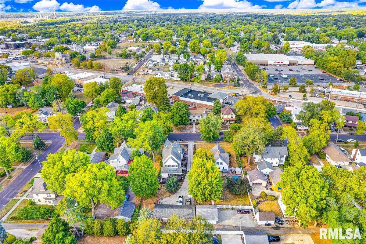 909 Washington Street Pekin, IL 61554 - Photo 40 of 47