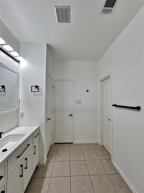 8000 Ranchvale Lane Arlington, TX 76002 - Photo 15 of 18