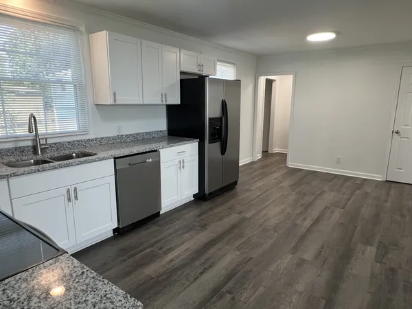 $250,000 | 217 Wyly Street, New Johnsonville, TN 37134
