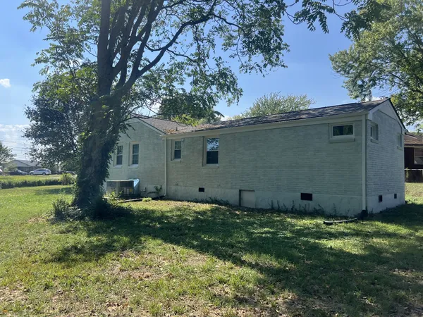 $250,000 | 217 Wyly Street, New Johnsonville, TN 37134