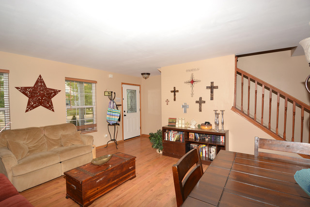 1709 Cascade Ridge Drive Plainfield, IL 60586 - Photo 8 of 21 Gallery Image 8