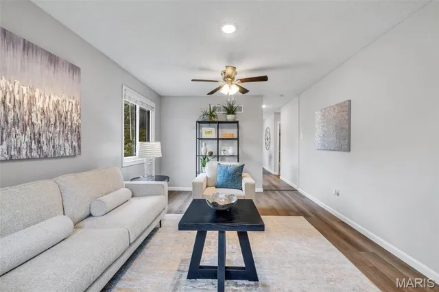 $220,000 | 2620 Lindsay Lane, Florissant, MO 63031