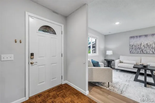 $220,000 | 2620 Lindsay Lane, Florissant, MO 63031