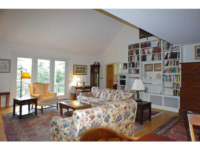 74 Reach Road Harpswell, ME 04079 - Photo 4 of 32 Den/Family/Great Room.