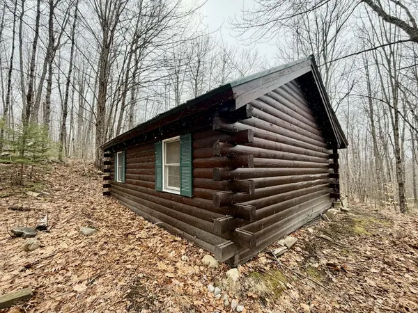 $140,000 | 24 Blueberry Hill Road, Chesterville, ME 04938