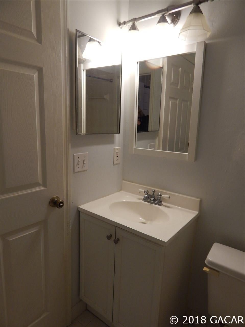 9759 Southwest 52nd Road Gainesville, FL 32608 - Photo 18 of 20 Gallery Image 18