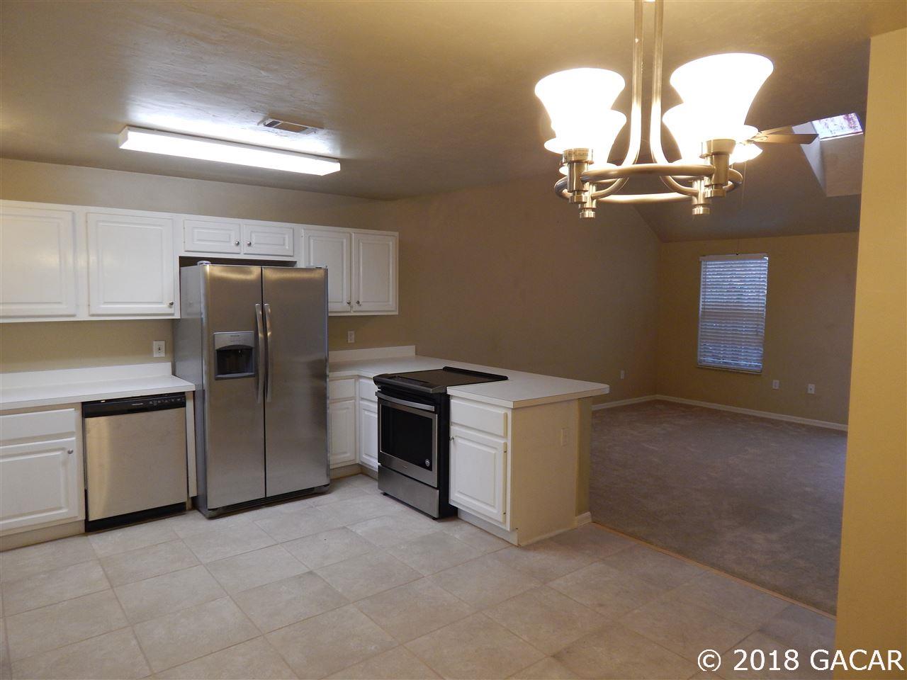 9759 Southwest 52nd Road Gainesville, FL 32608 - Photo 5 of 20 Gallery Image 5